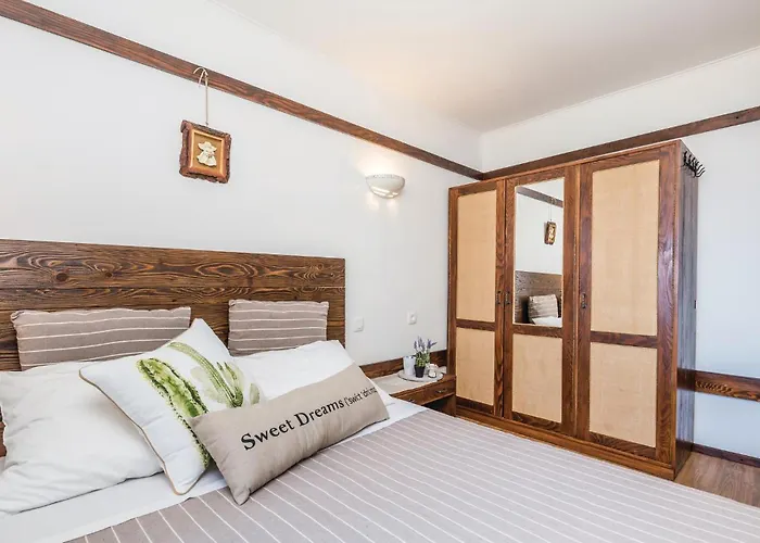 1 Bedroom Cozy In 펜션