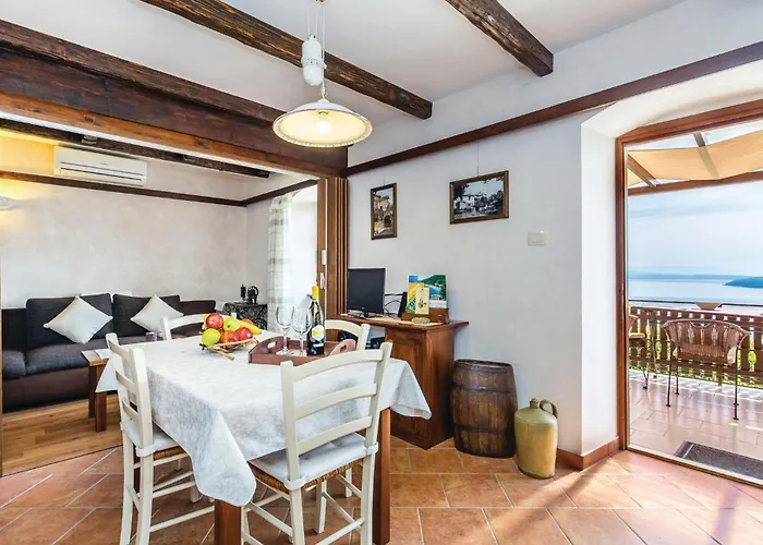 1 Bedroom Cozy In 펜션 *