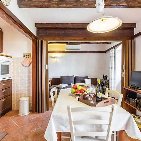 1 Bedroom Cozy In Vakantiehuis