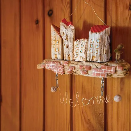 1 Bedroom Cozy In Mošćenička Draga